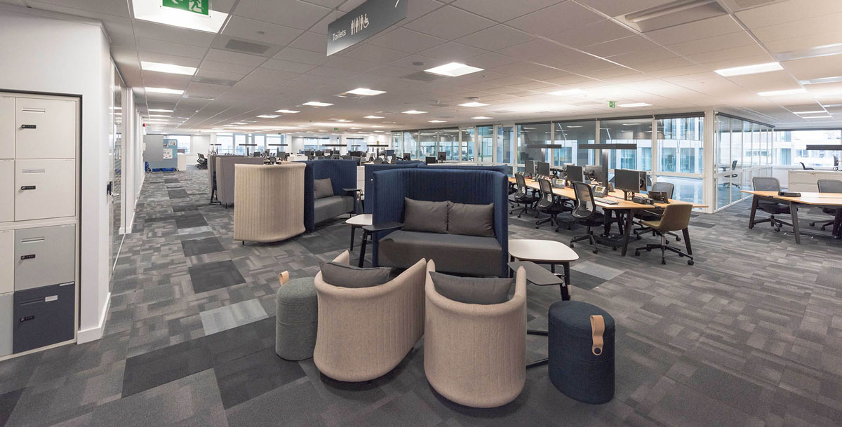 IE-Lloyds-workplace-designs